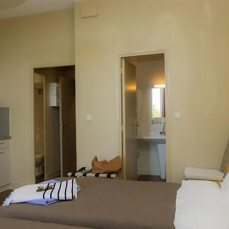 Aparthotel De Tourisme Bleues Regina