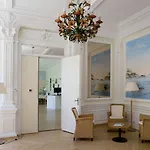 Aparthotel De Tourisme Bleues Regina Arcachon