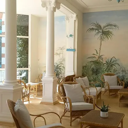 De Tourisme Bleues Regina 3*