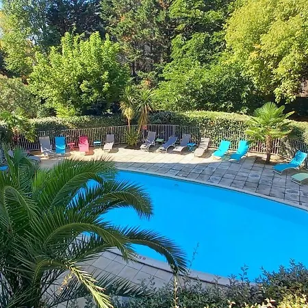 Résidence De Tourisme Bleues Regina Appart hôtel