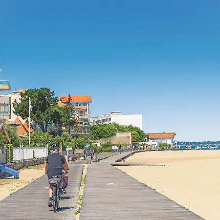Résidence De Tourisme Bleues Regina Arcachon