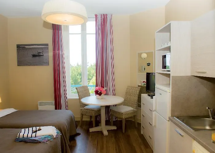 Résidence De Tourisme Bleues Regina