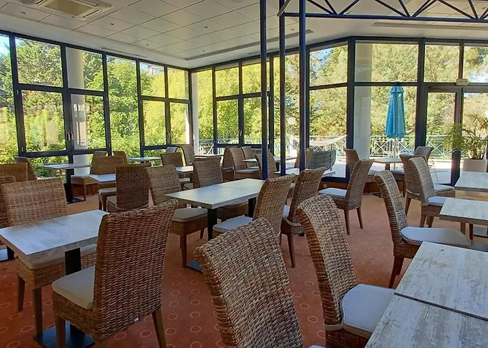 Résidence De Tourisme Bleues Regina Appart hôtel Arcachon