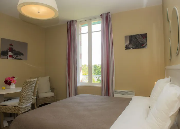 Appart hôtel Résidence De Tourisme Bleues Regina Arcachon