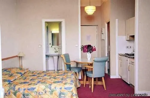 Résidence De Tourisme Bleues Regina Appart hôtel 3*